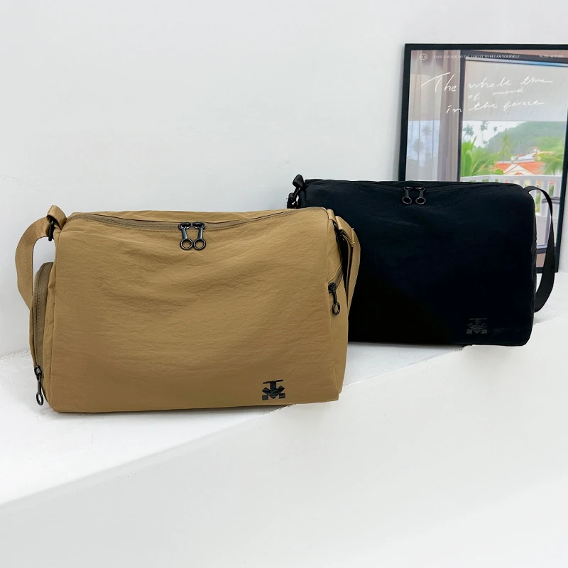 【男女同款】2025A加大百搭时尚休闲旅行出行多功能收纳单肩斜跨包