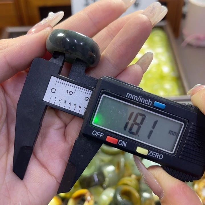 蛇纹石玉未镶嵌戒指14