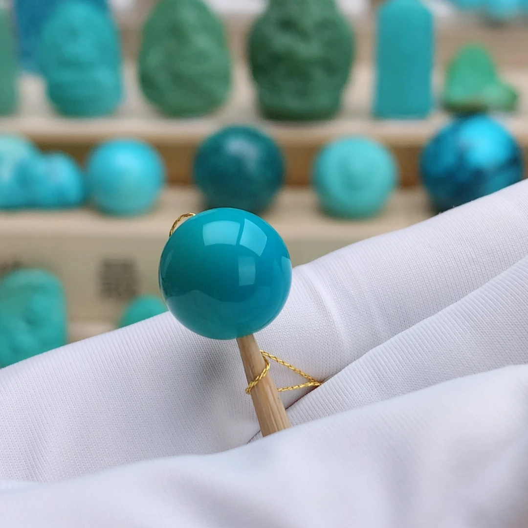 绿松石未镶嵌挂件