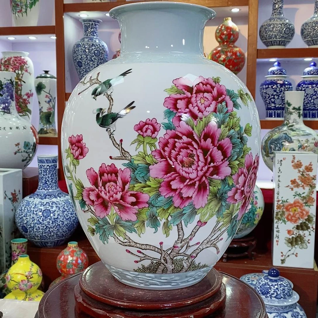 瓶重工粉彩牡丹花瓶