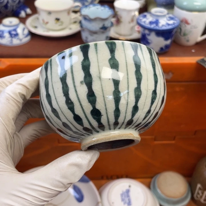 他家瓷器真美…开播了