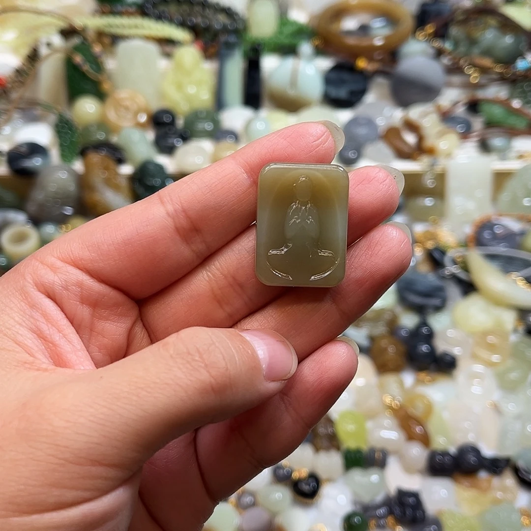 龙***和田玉未镶嵌吊坠(赠链)