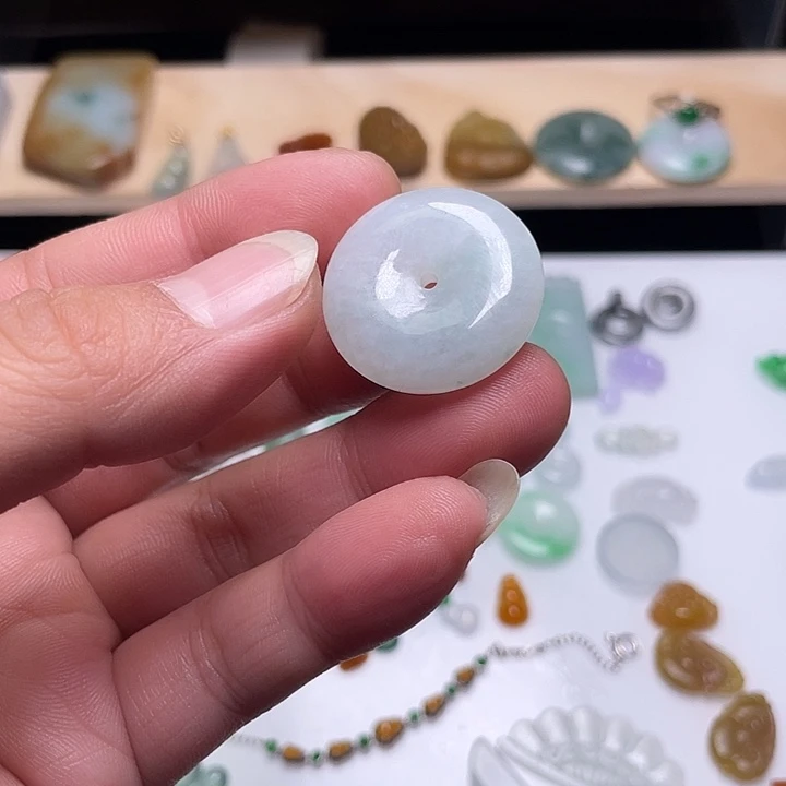 定制翡翠未镶嵌大平安扣