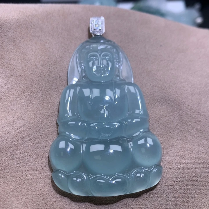 翡翠18K金镶嵌颈饰缅甸翡翠