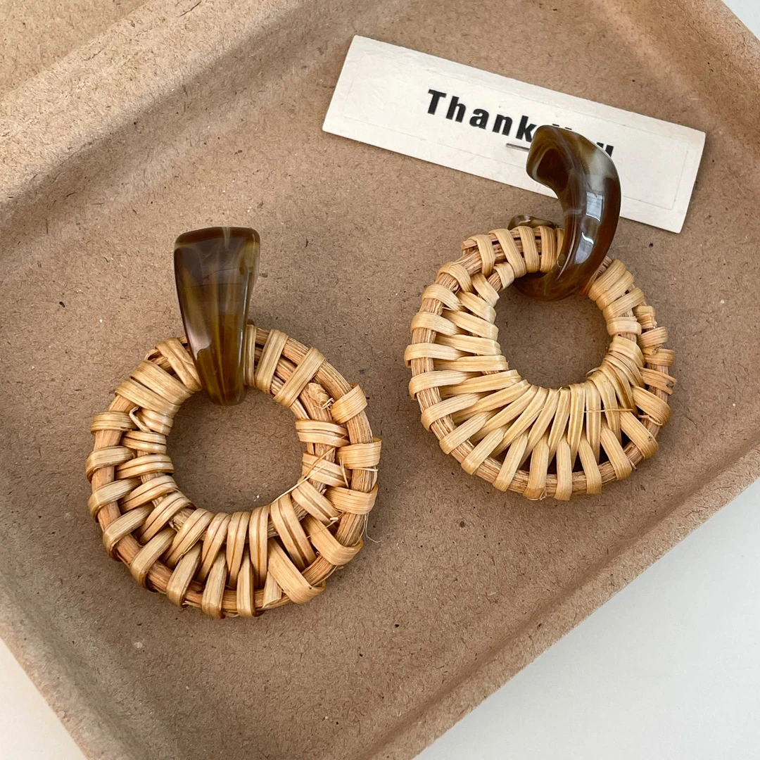 铜合金耳饰 法式复古竹藤草编耳环小众高级感旅游拍照耳钉耳饰