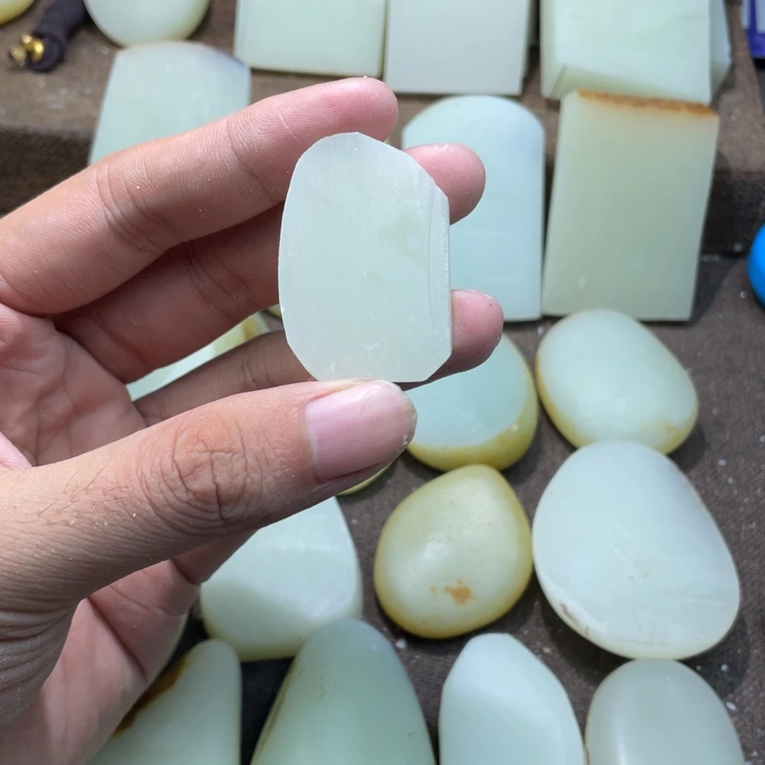 炒***茄未镶嵌和田玉定制和田玉