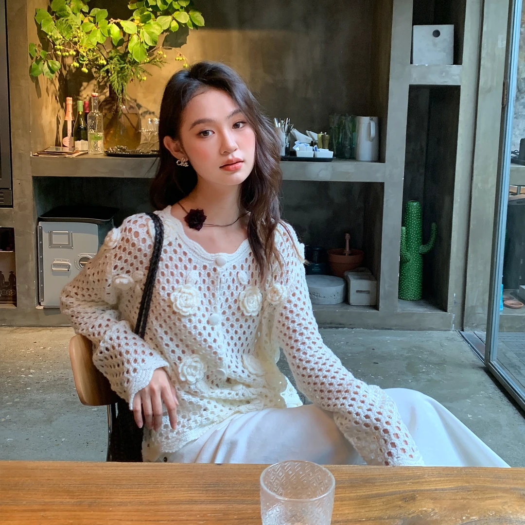 【秋日缪斯】RAREZZ 轻奢米白色镂空编织长袖立体花朵开衫女