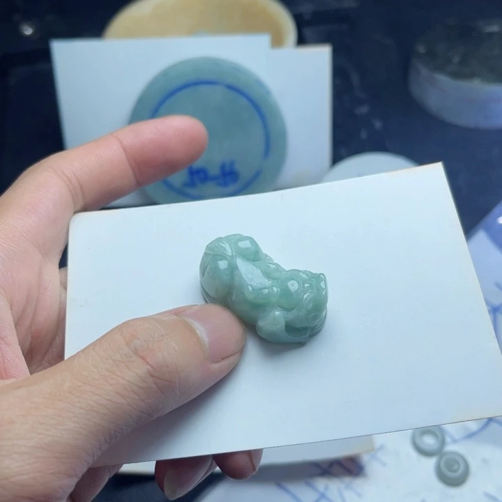 翡翠未镶嵌颈饰缅甸翡翠