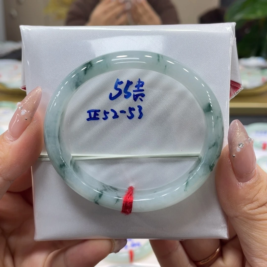 未镶嵌手镯翡翠翡翠