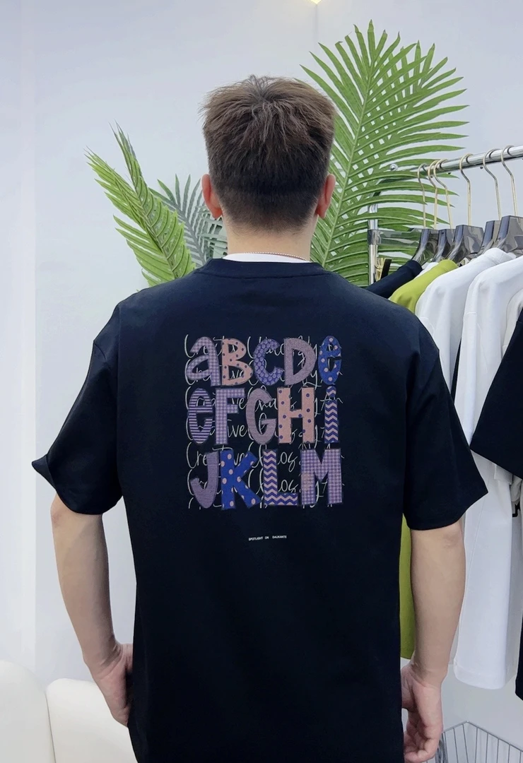 修身情侣圆领短袖男装潮流春夏T恤常规款印花夏季几何时尚百搭
