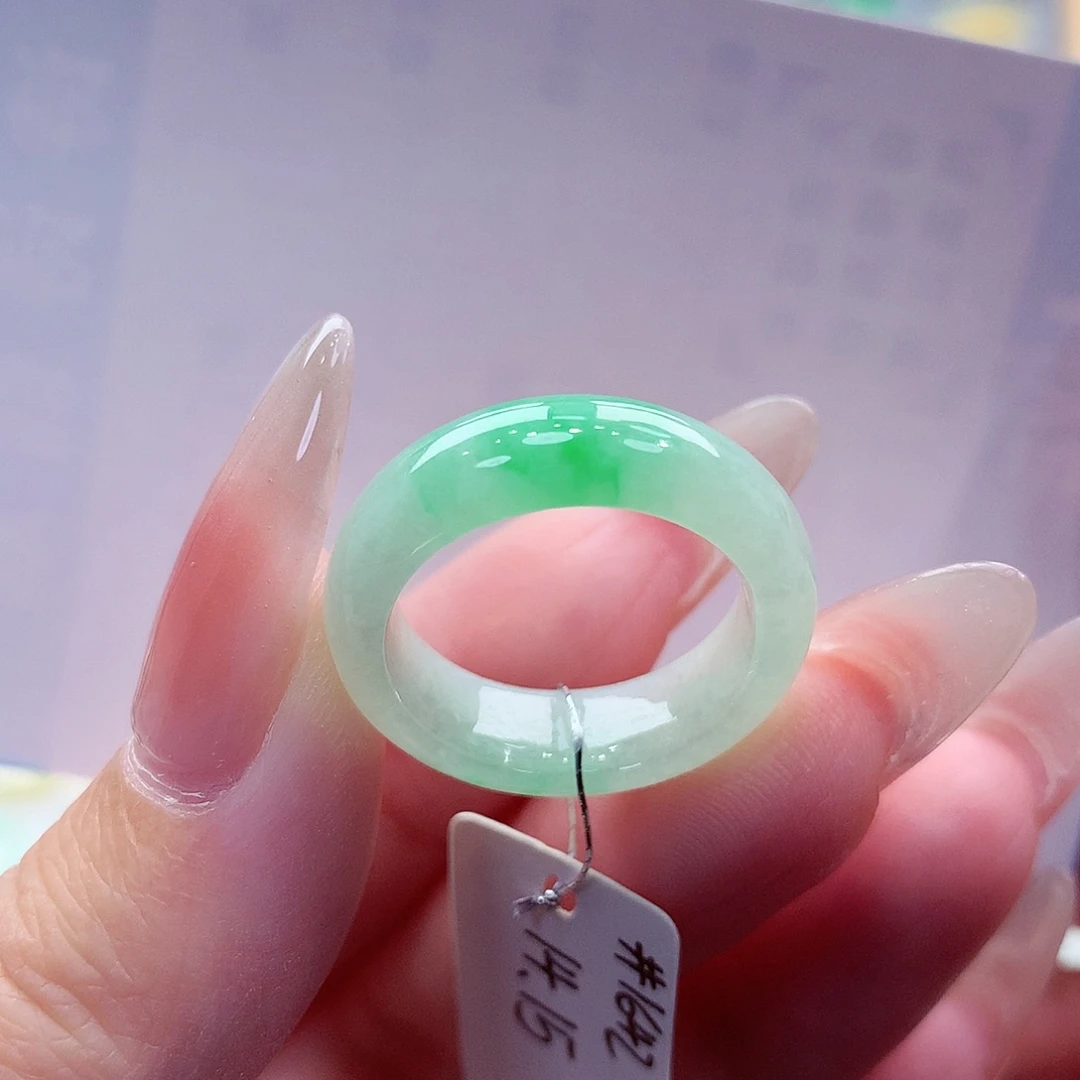 翡翠未镶嵌戒指缅甸A货