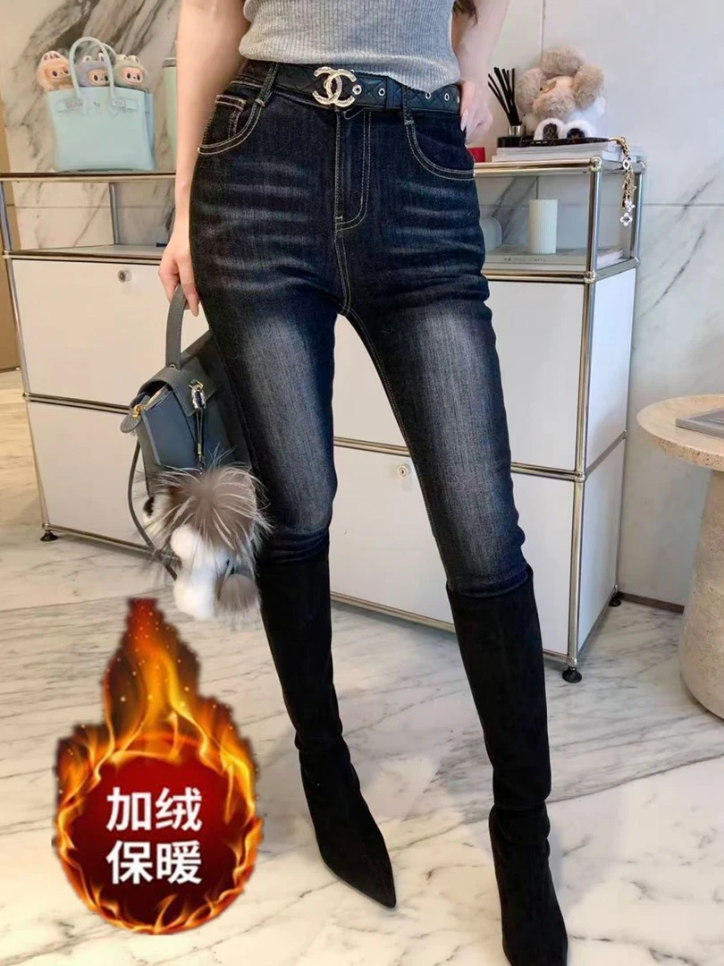秋冬加绒加厚黑色弹力小脚牛仔裤女韩版辣妹修身显瘦九分铅笔裤子