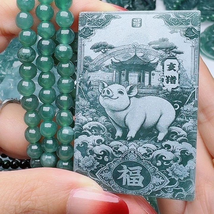 颈饰未镶嵌翡翠天然的A货翡翠多样性发其一