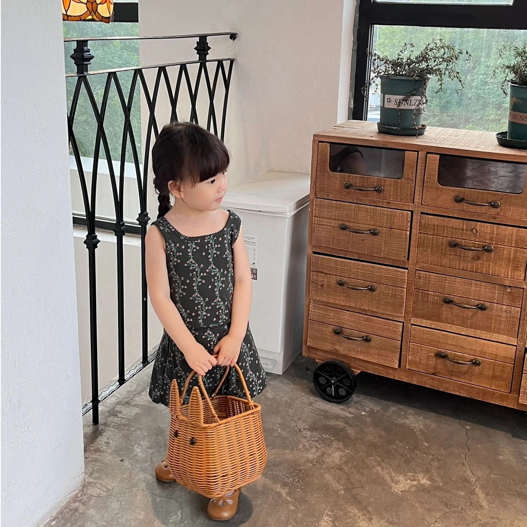 壹妈韩版童装女童夏季连衣裙儿童洋气时髦复古黑色碎花吊带背心裙