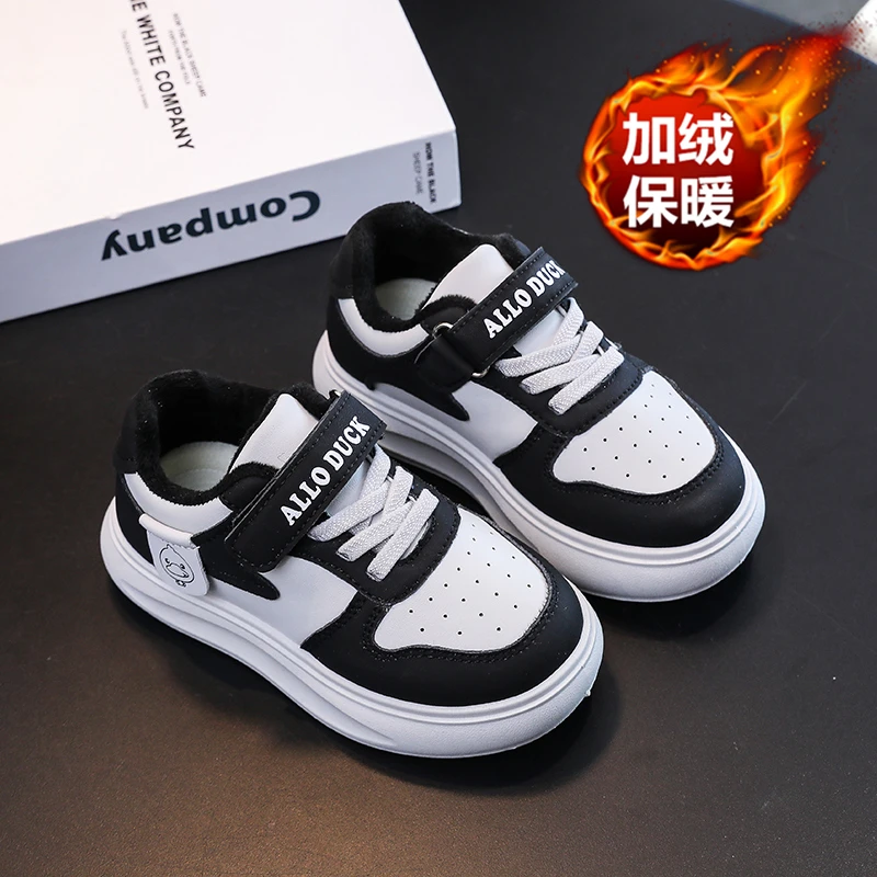 2025小黄鸭秋冬休闲板鞋新款百搭二棉加绒软底防滑皮面防水运动鞋