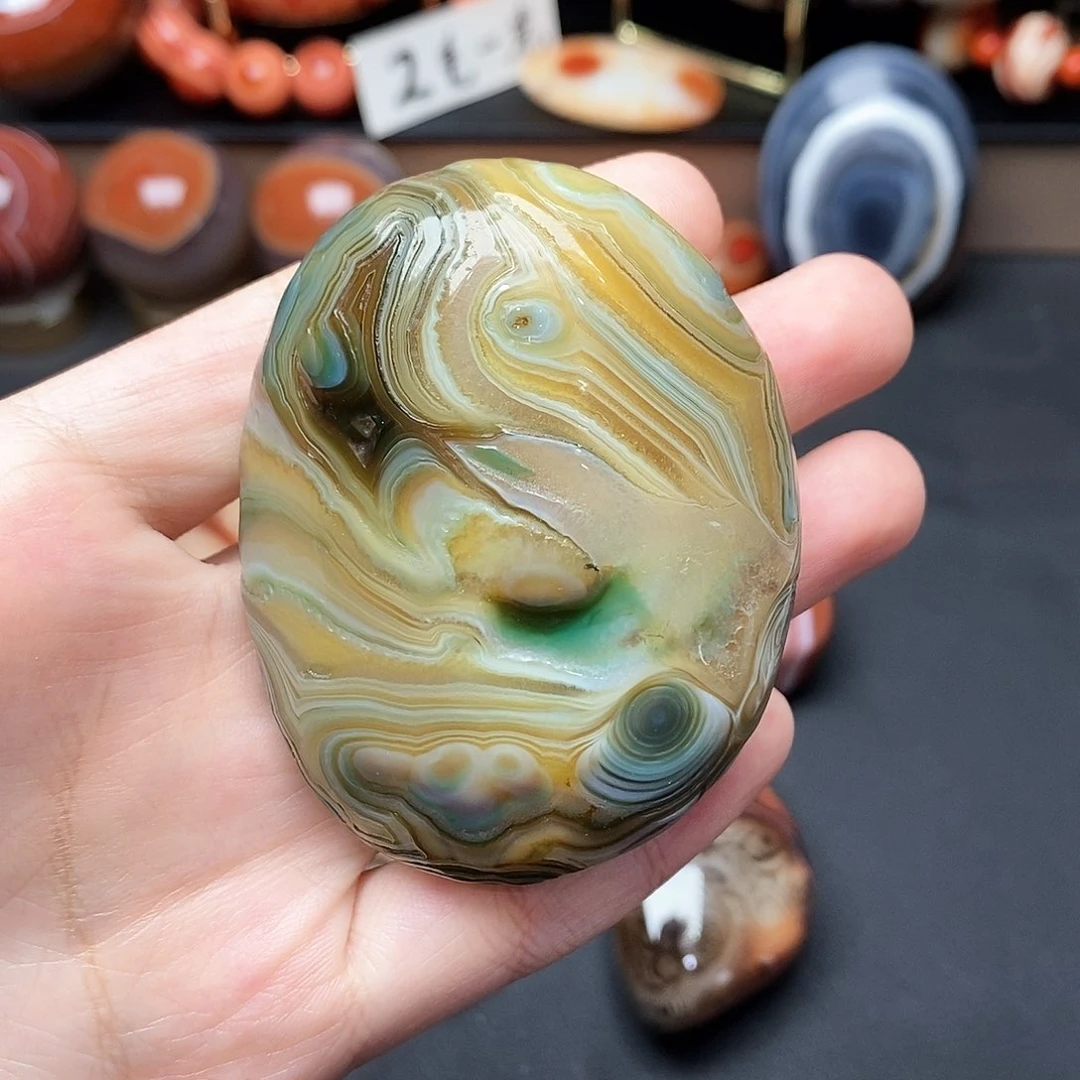 未镶嵌两毛玛瑙/玉髓