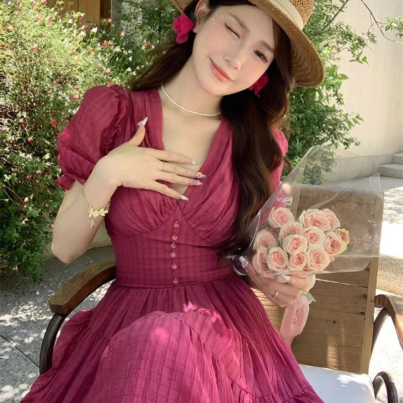 豆豆法式领连衣裙新款女夏季度假海边长裙露腰泡泡袖大摆时尚款式