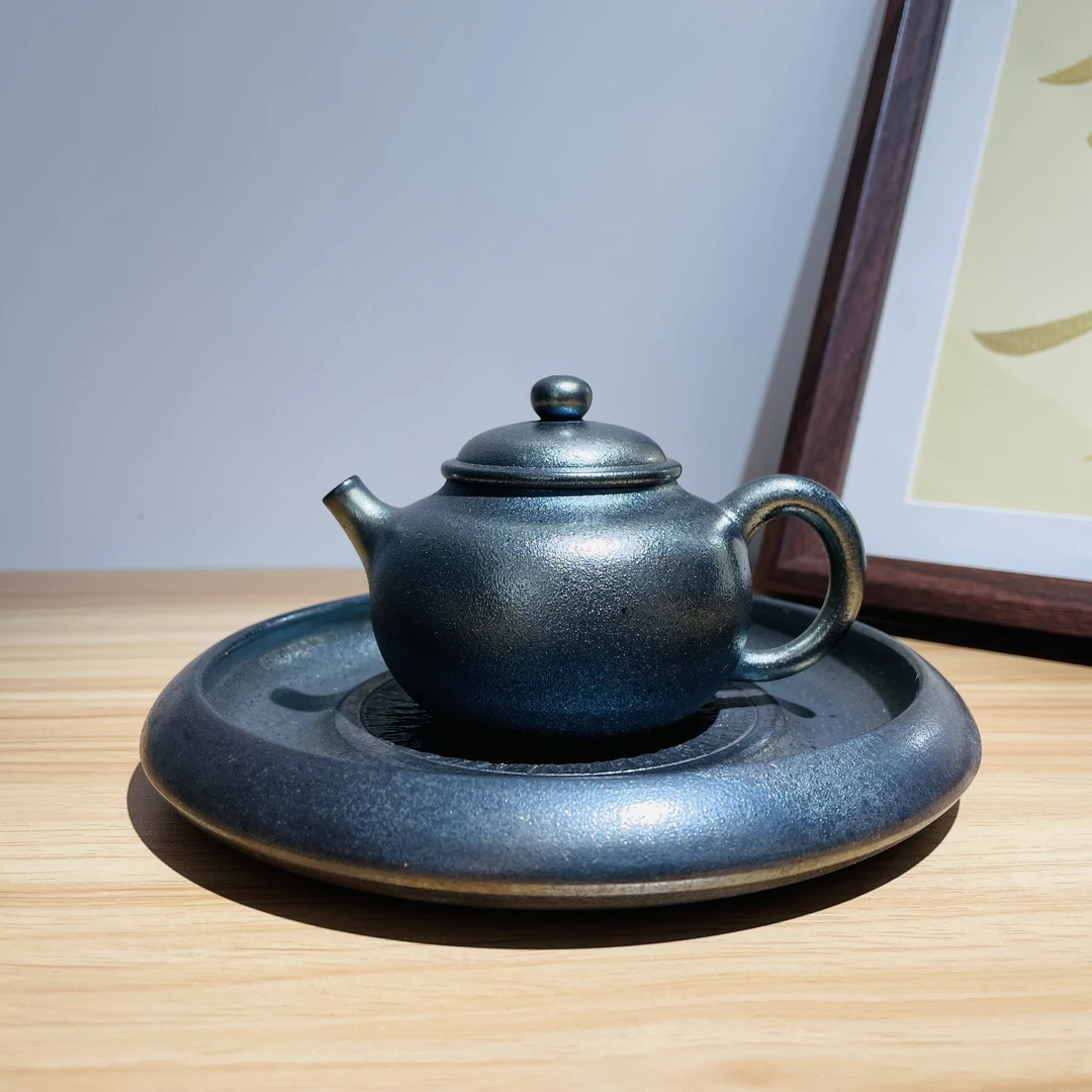 云南建水紫陶柴烧壶。170ML