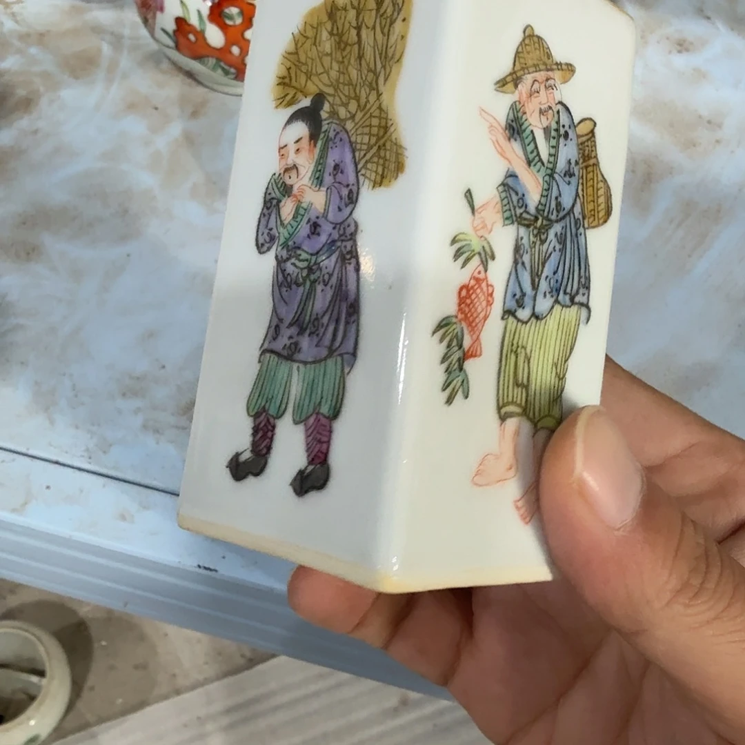 其他摆件的事情是一场没有