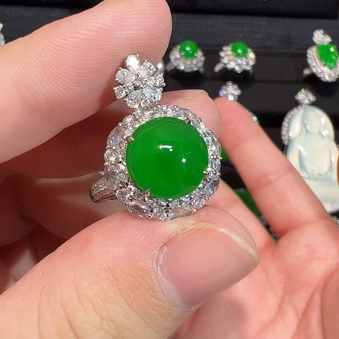 翡翠18K金镶嵌戒指两用款蛋面