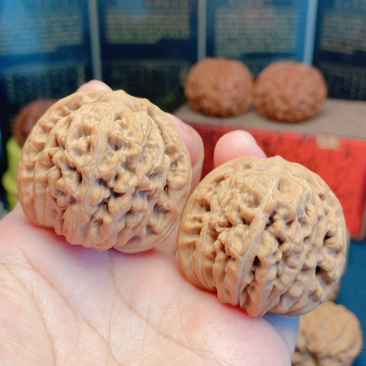 文玩核桃吊坠40全品四座楼