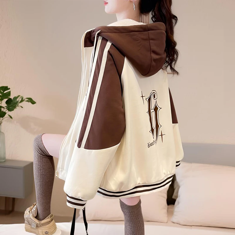 加绒加厚棒球服外套女秋冬新款初高中学生设计感宽松保暖连帽棉衣