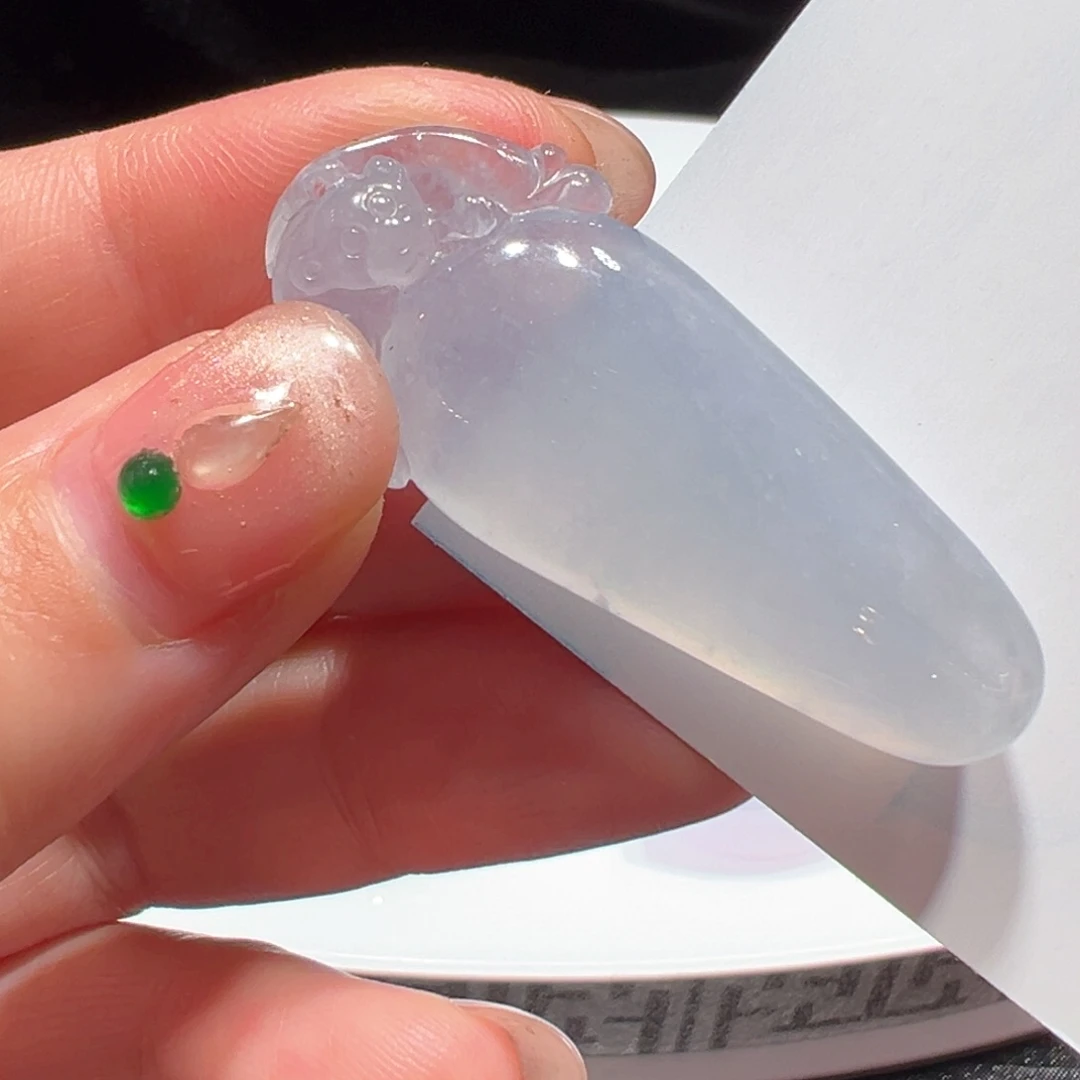 翡翠颈饰未镶嵌吊坠