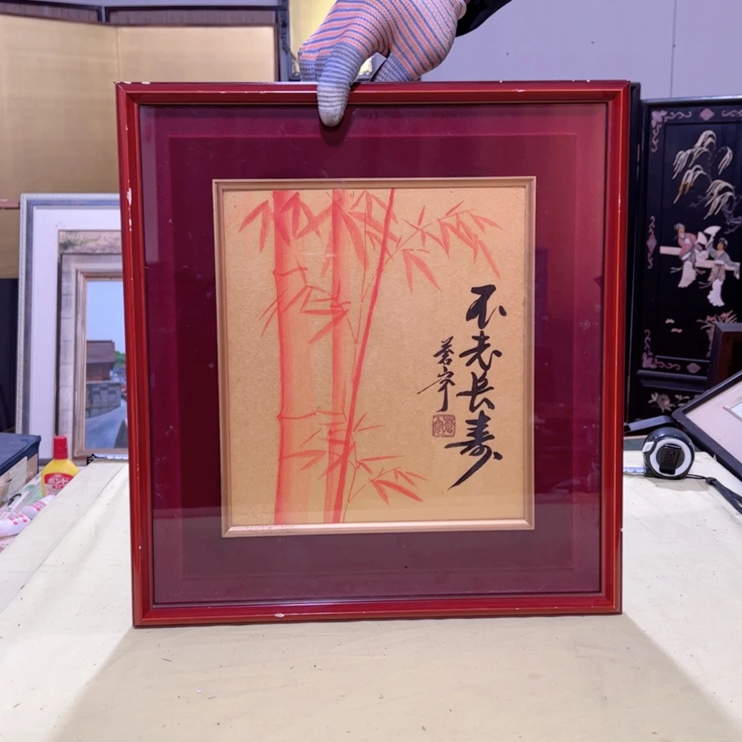 绘画小****?屏风框画茶空间设计