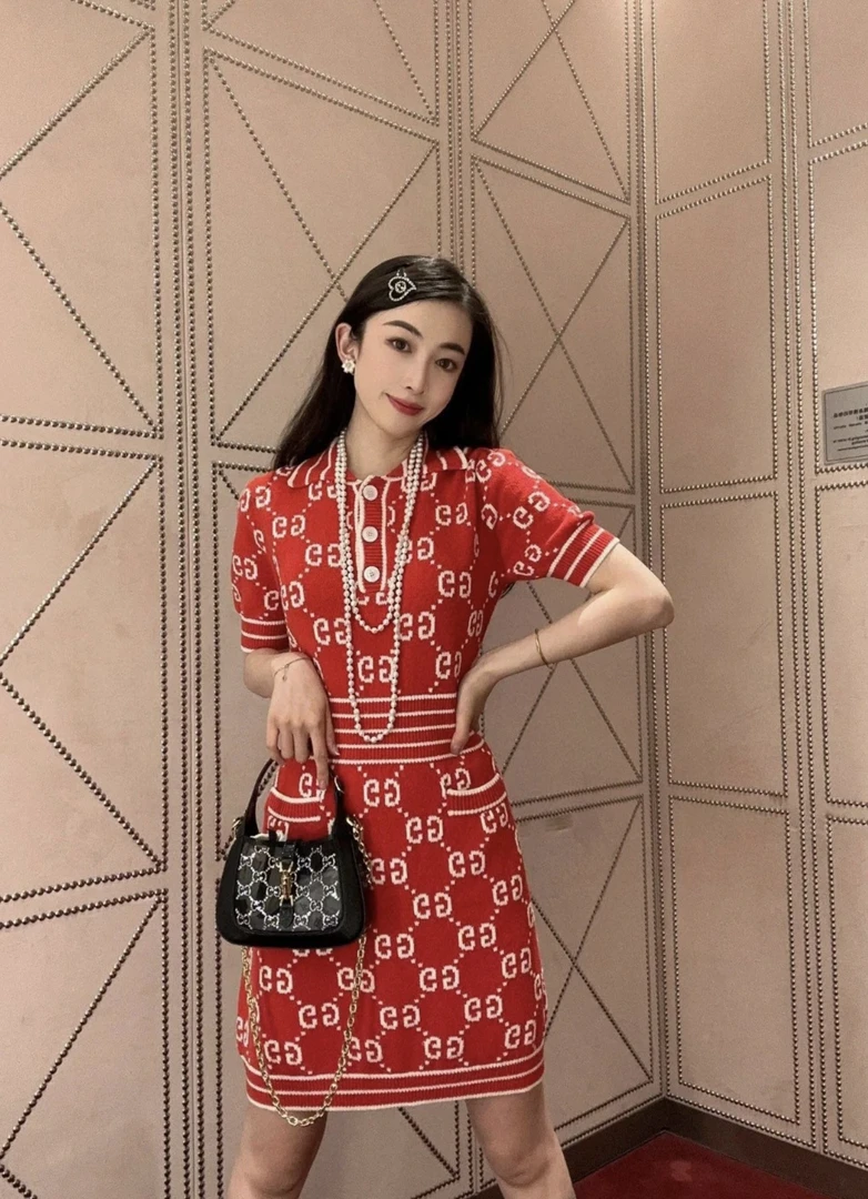全新未使用 GUCCI/古驰 bb一一八二 棉锦纶氨纶 满印连衣裙 M码