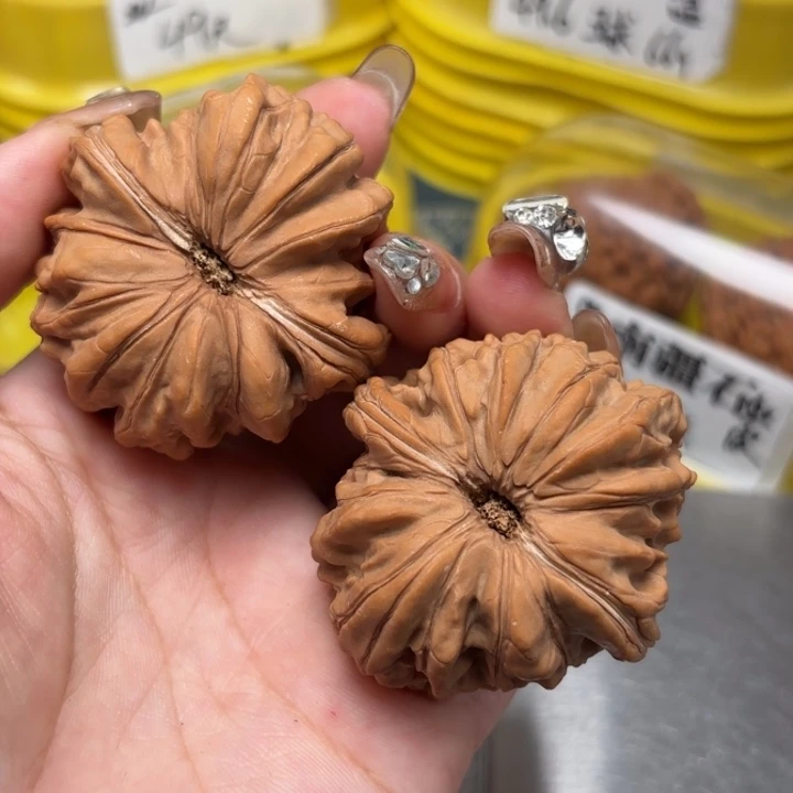 南***落文玩核桃把件47-34204-02