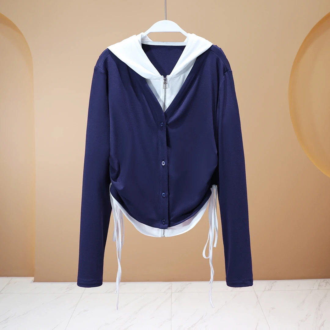 【程二女装】2025春季藏蓝色假两件拼接连帽抽绳收腰上衣6073