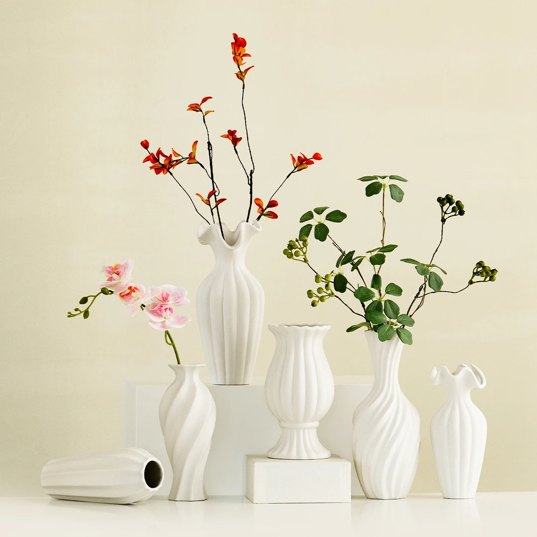 创意简约简约风条纹陶瓷花瓶客厅桌面插花轻奢高级感水培装饰摆件
