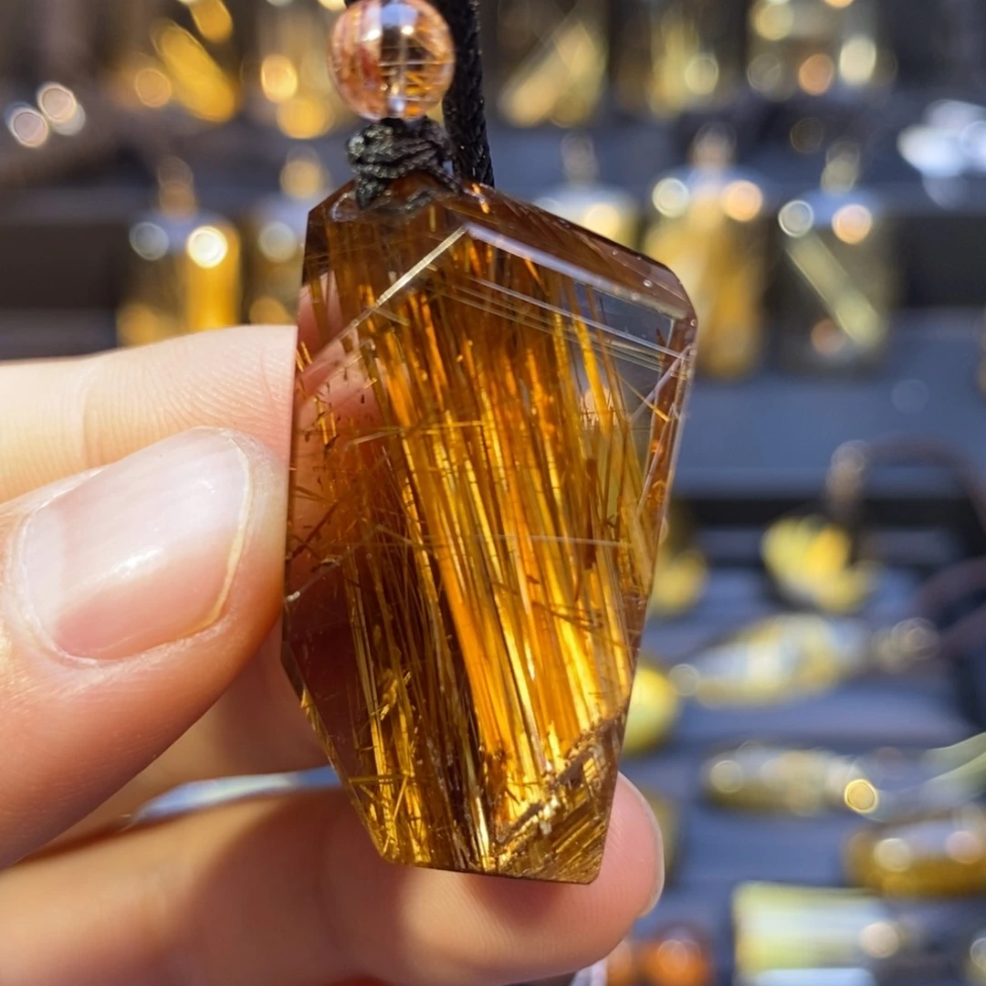 颈饰未镶嵌水晶铜钛晶随形吊坠