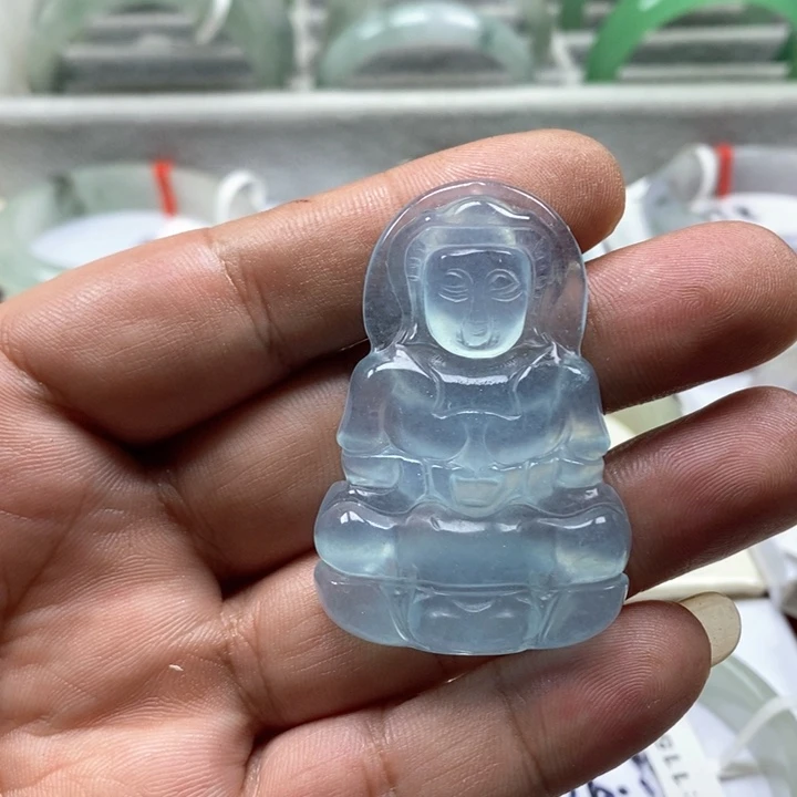 翡翠未镶嵌颈饰挂件