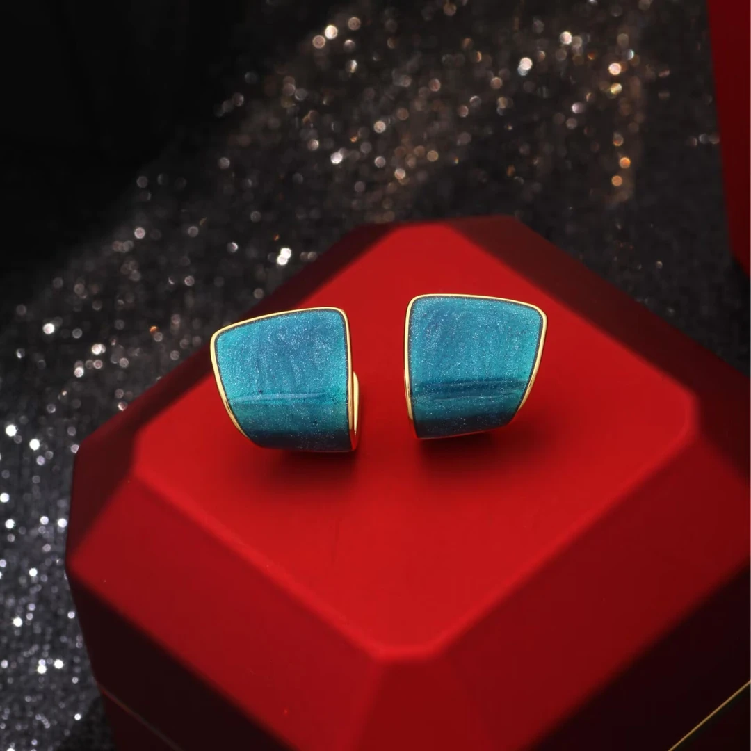 铜合金耳饰 《货号9305》复古流沙滴釉蓝色粉色包耳垂耳钉耳环