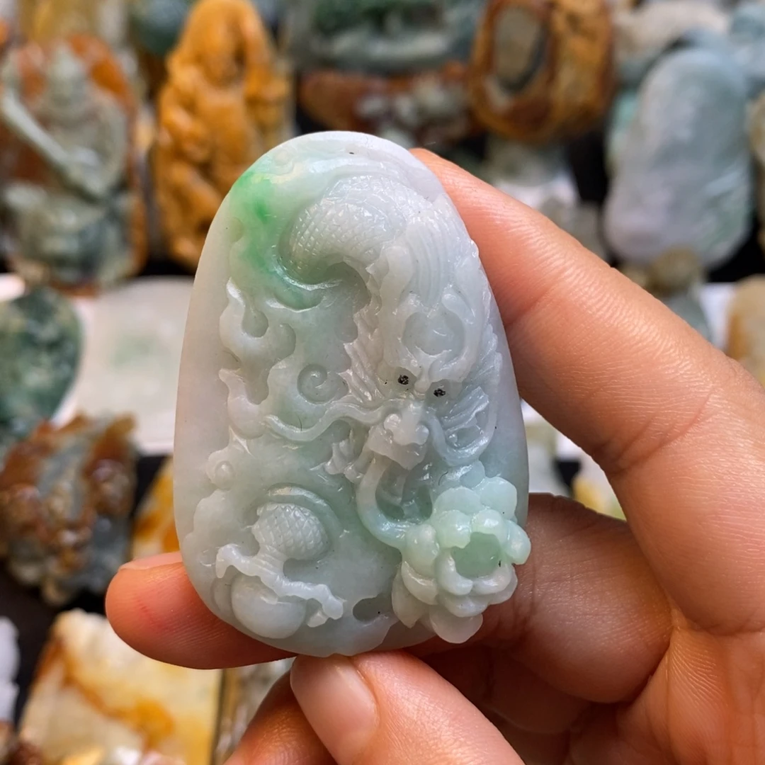 定制翡翠未镶嵌特色69