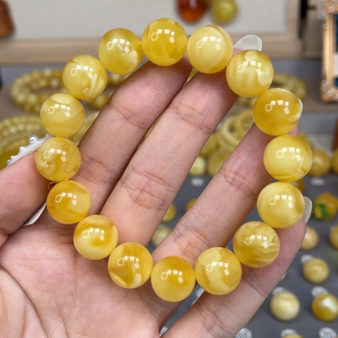 琥珀未镶嵌裸石84