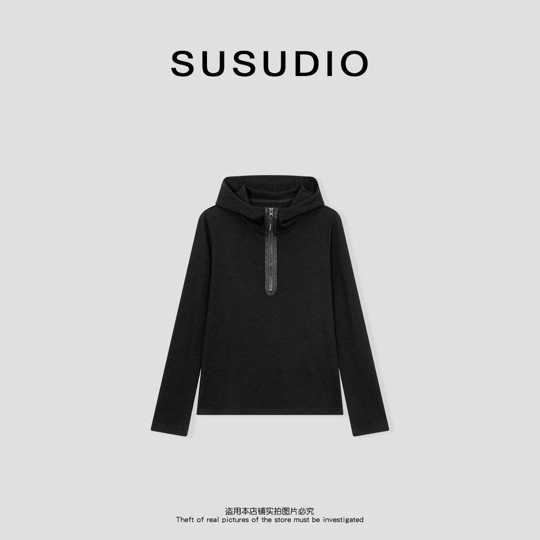 SUSUDIO 设计款竖条肌理感括挺有型半拉链长袖T恤250009