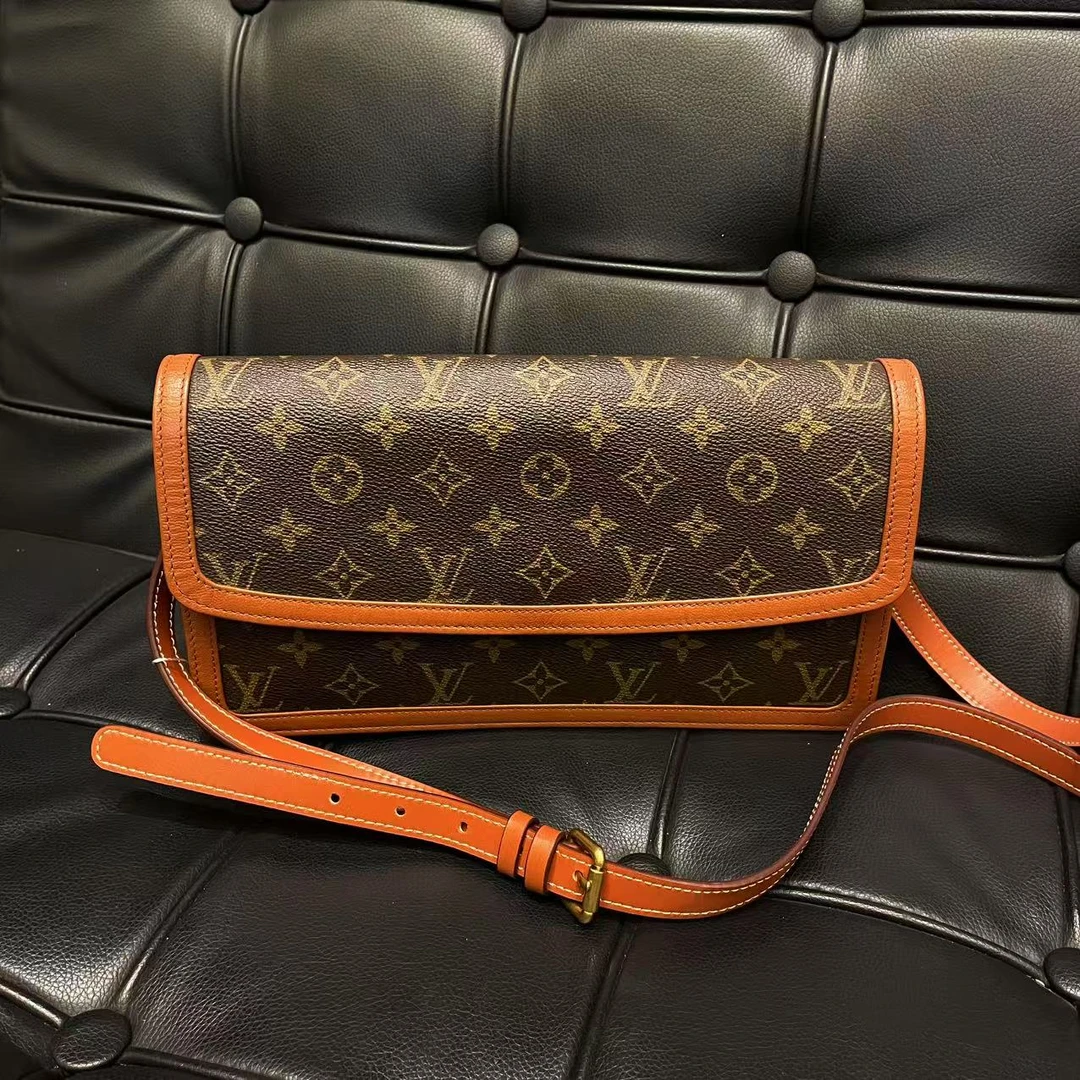 95新 LouisVuitton/路易威登 二弟/95新/2593/单肩包