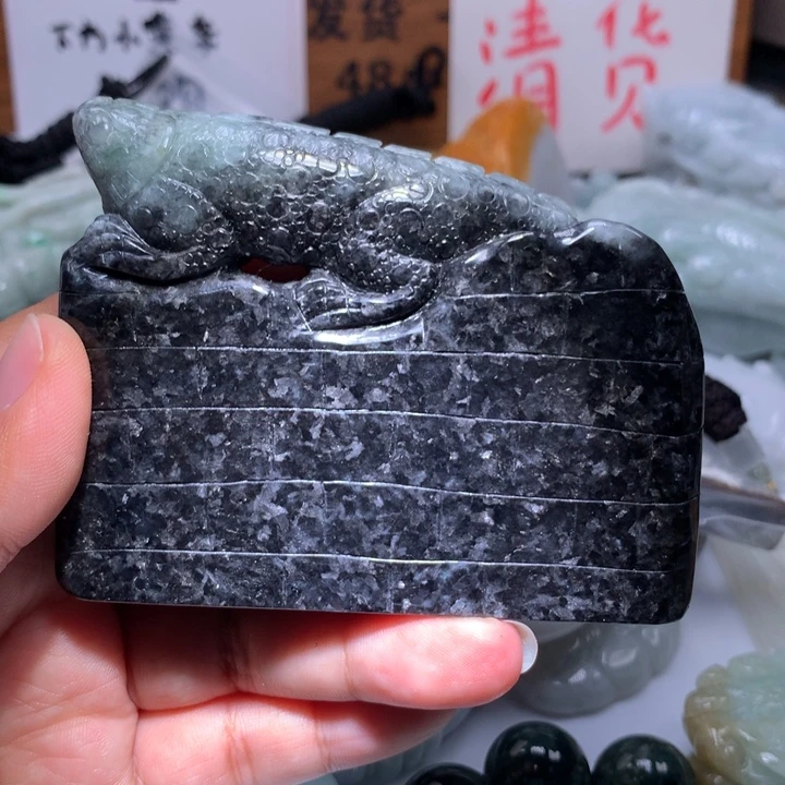 翡翠未镶嵌颈饰保真天然A货翡翠