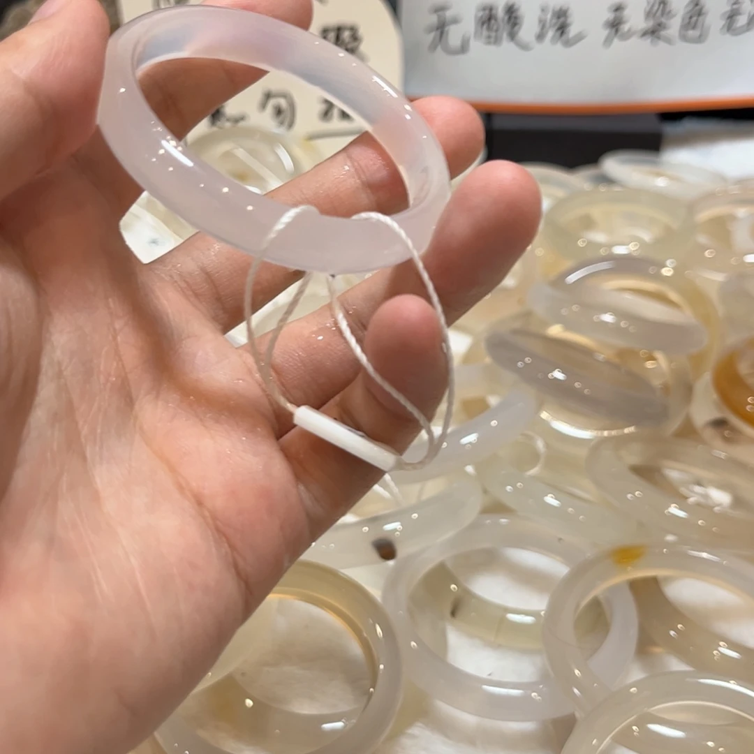 手镯玛瑙/玉髓合金上****挞819