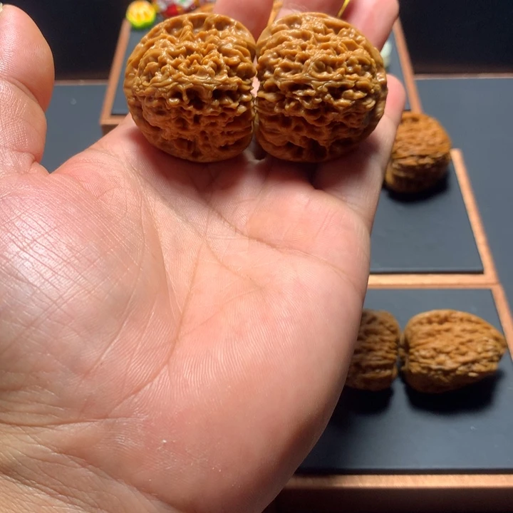 吊坠文玩核桃南将石狮子头团子