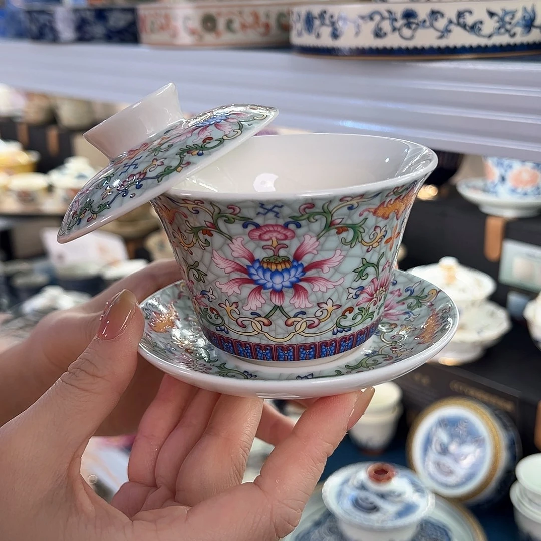 盖碗很漂亮，我很喜欢