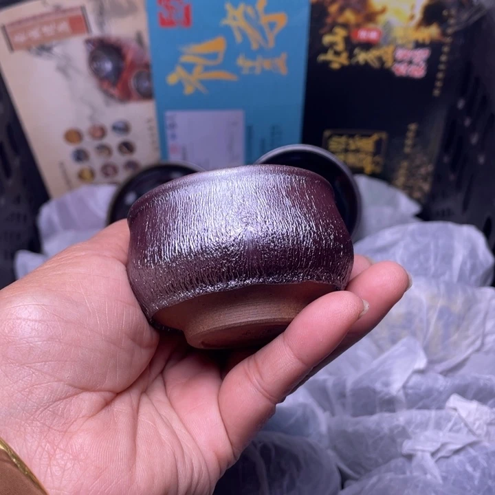 茶盏你自己做自己吧
