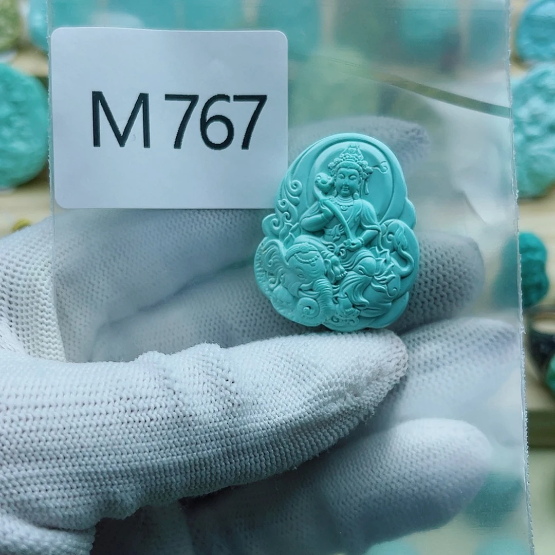 周***华绿松石未镶嵌珠宝奇石