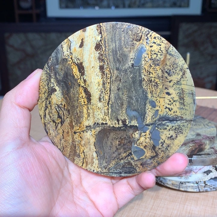 ，广西国画石摆件，收藏观赏