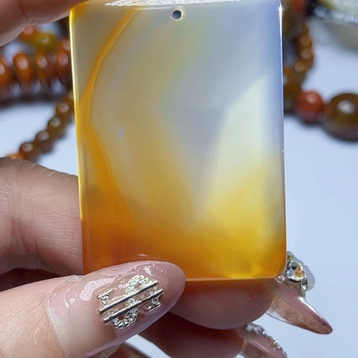 玛瑙/玉髓颈饰未镶嵌溪**潺