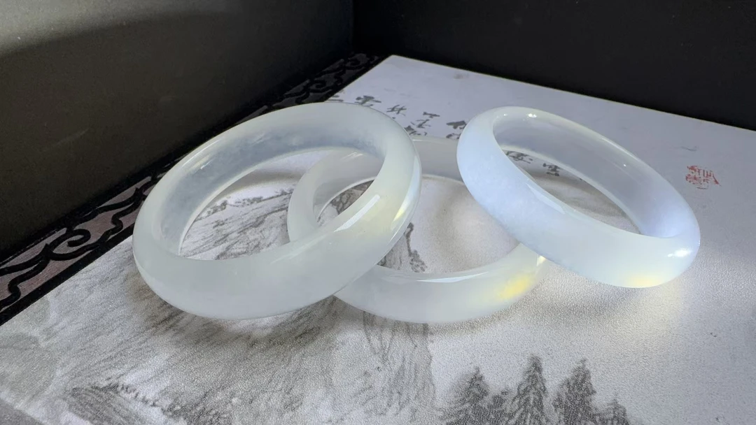 C3851【福嘟嘟】万年寒冰玉石英岩手镯-送礼佳品-多样性只发一件