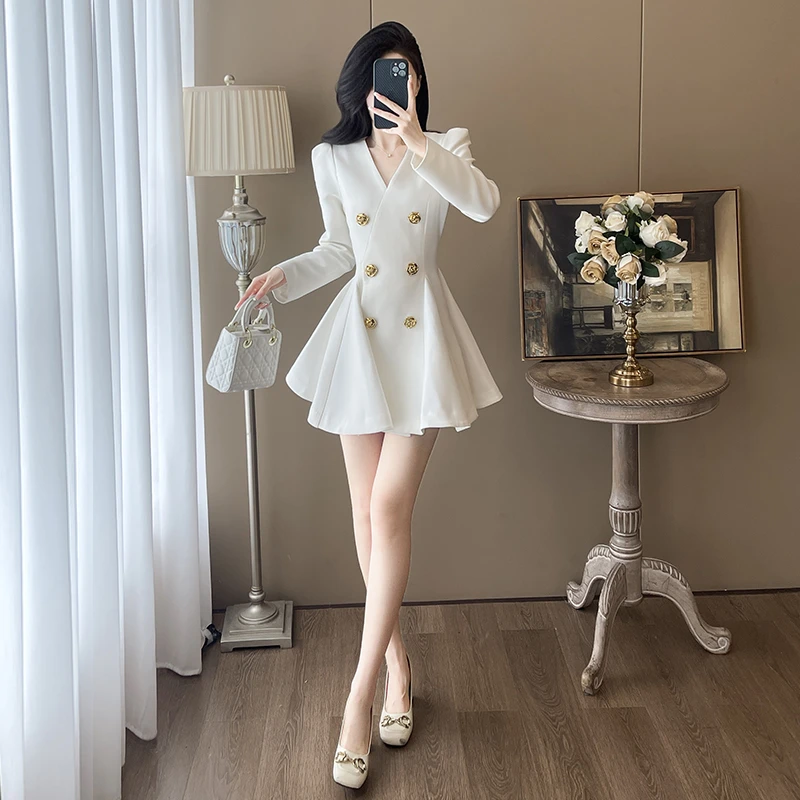 秋季长袖高端气质裙子洋气减龄御姐轻熟风V领西装连衣裙女高级感