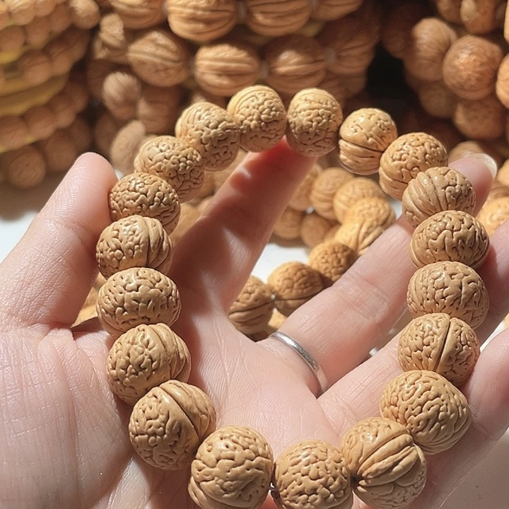 L***️吊坠桃核桃核手串玲珑塔48